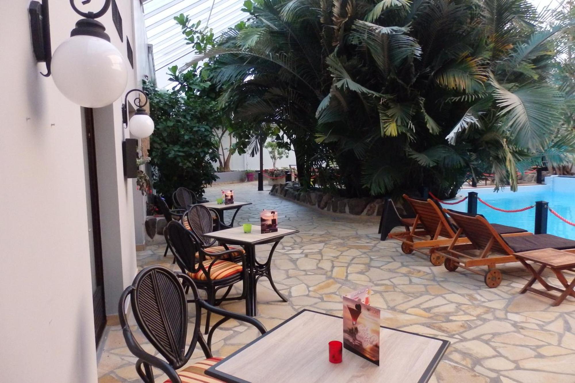 Tropical Hotel Durbuy Exterior photo